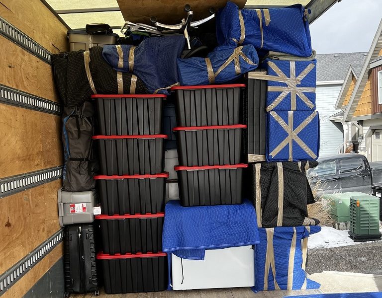 packing moving truck